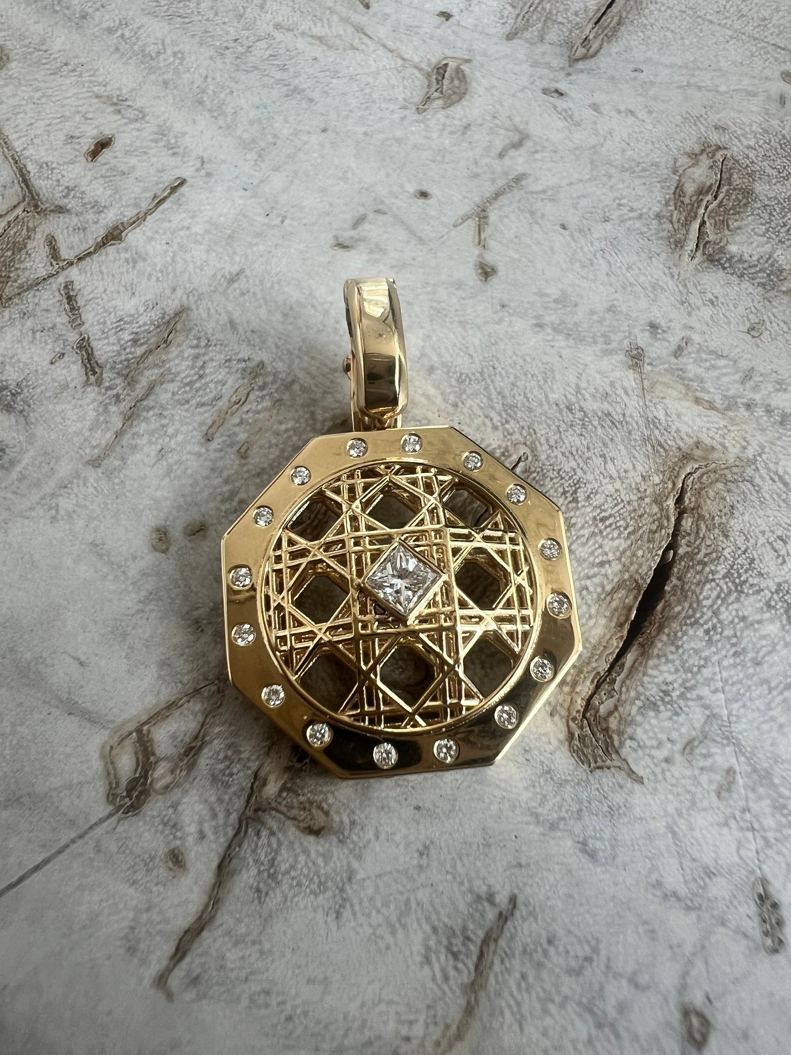 Doudou Pendant with Ti Diamonds (pendant only)