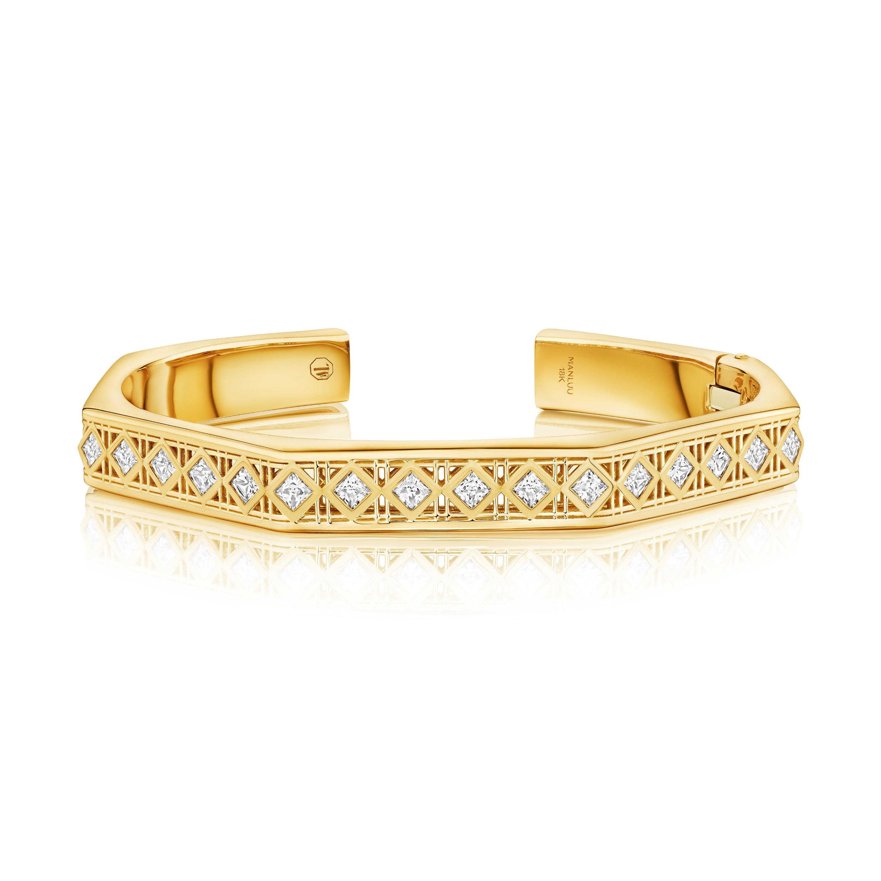 Doudou Cuff Bracelet, 18K Yellow Gold with princess-cut diamonds