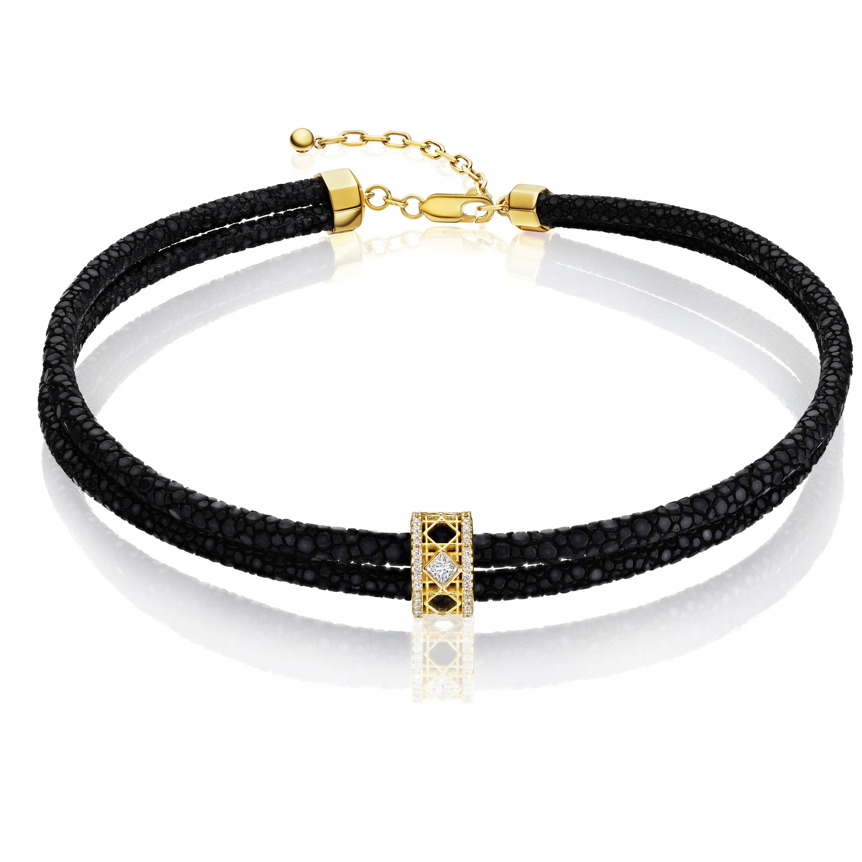 Doudou Abyss Choker, 18K Yellow Gold , Pavé and Princess Cut diamonds and Stingray Leather